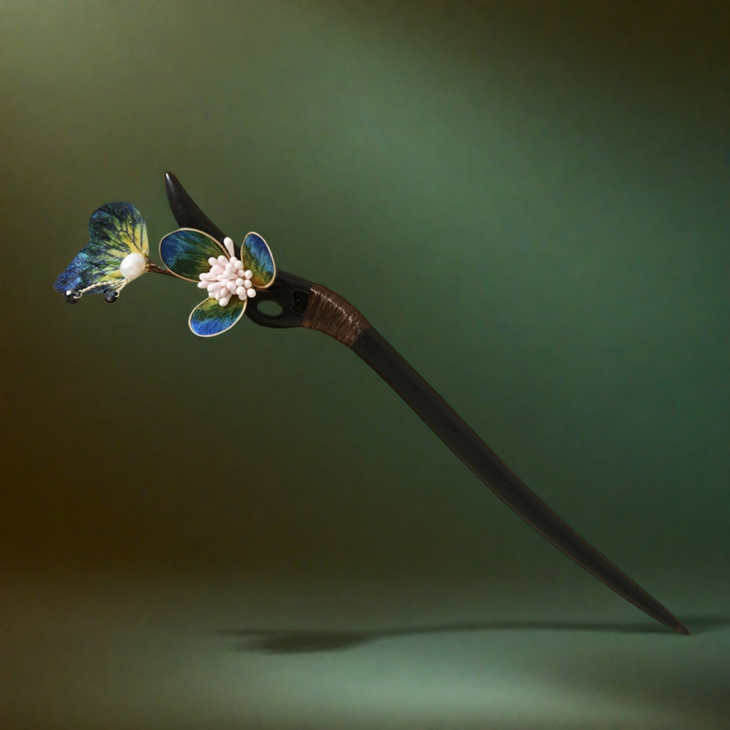 TAOÉ Oriental Style Ronghua Hairstick in Ebony · Intangible Heritage Bloom-Elegantiae-Azure Orchid