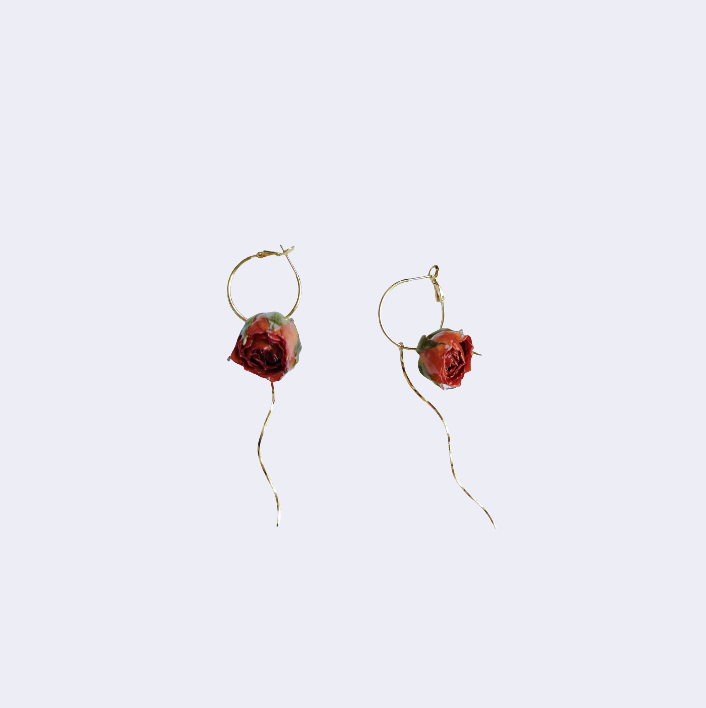 TAOÉ Rose in Bloom Earrings – Real Rosebuds, Handcrafted with Grace