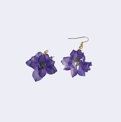 TAOÉ Energy Flower Earrings | Real Hydrangea & Viola | Resin-Preserved Spiritual Jewelry