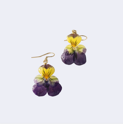 TAOÉ Energy Flower Earrings | Real Hydrangea & Viola | Resin-Preserved Spiritual Jewelry