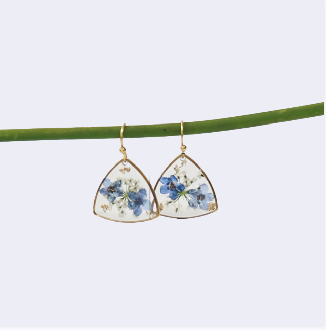 TAOÉ Handmade Real Flower Resin Earrings - Minimalist Elegant Jewelry